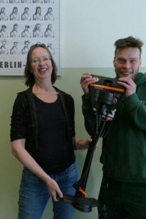 Pumpe_Uebergabe-Frau-Massoth-2-768x512